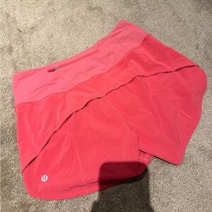 Lululemon Speed Up Shorts – Size 6 – Coral/Pink